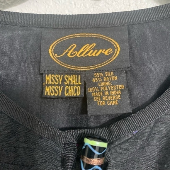 Vintage Allure 80s/90s Silk Blend Embroidered Mixed Media Patchwork Jacket Small - Picture 5 of 5